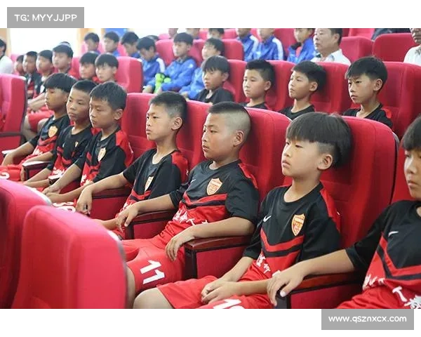 弗拉门戈青训培养模式的创新路径与发展实践分析 弗拉门戈青训培养模式的创新路径与发展实践分析